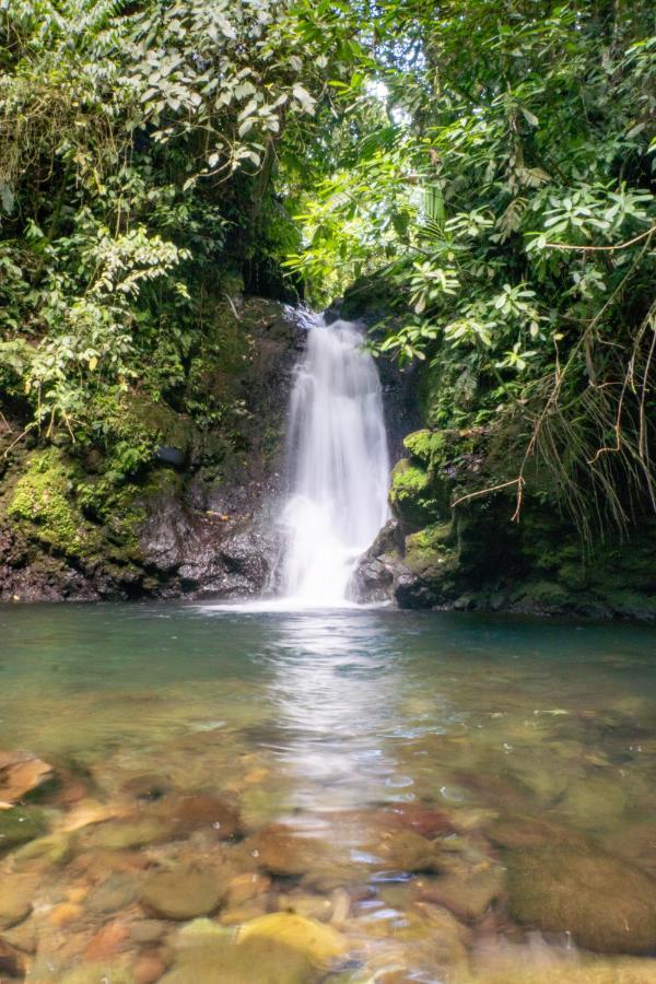 Pozas Y Cascadas La Presa Río Cuarto Exterior foto